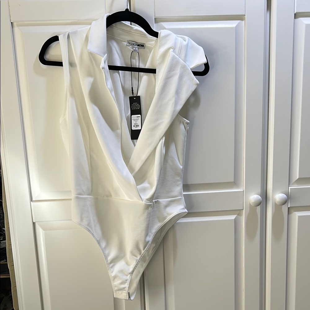 NWT White Sleeveless Bodysuit